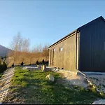 بيت للعطل Posrod Gor - Jacuzzi Wliczone W Cenie Pobytu,bajeczne Widoki, Relax I Spokoj