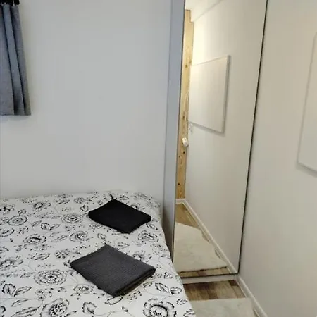 Posrod Gor - Jacuzzi Wliczone W Cenie Pobytu,bajeczne Widoki, Relax I Spokoj Laski (Zabkowice Slaskie)